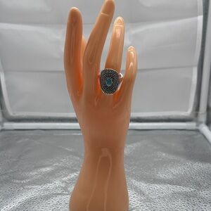 New Elegant Silver Ring with Blue Accent